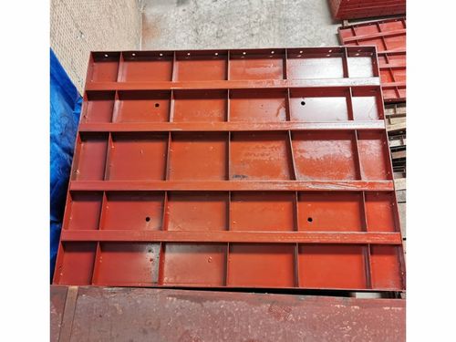 云南護(hù)型模板廠家與金屬材料 構(gòu)建現(xiàn)代工程的堅(jiān)實(shí)基石